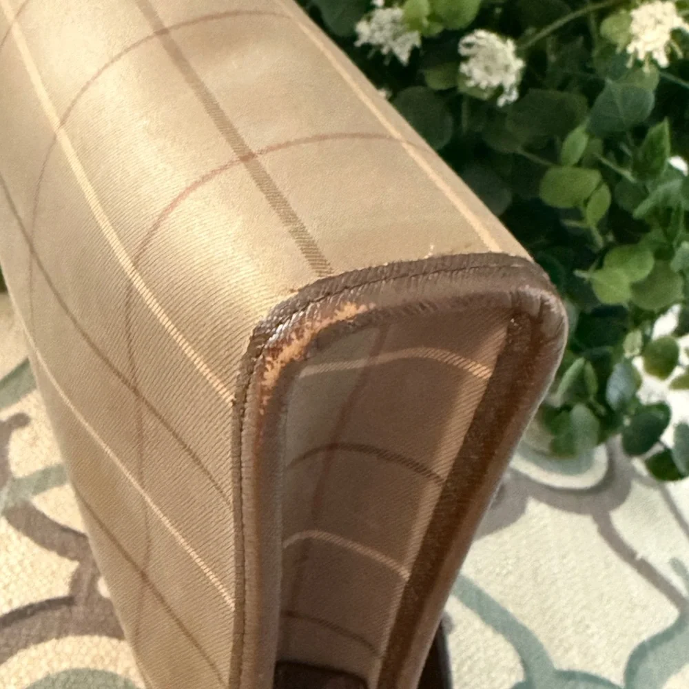 Burberry Vintage Plaid Clutch/Portfolio Case
